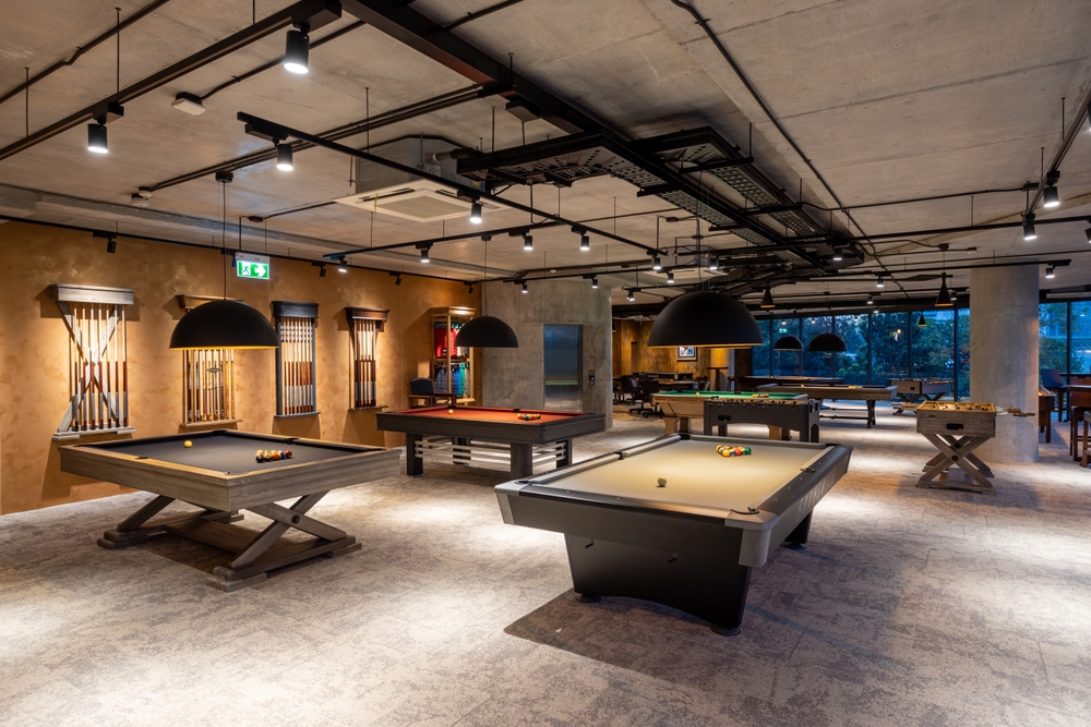 Story Brunswick Gold Crown Pool Table